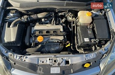 Хэтчбек Opel Astra 2005 в Киеве