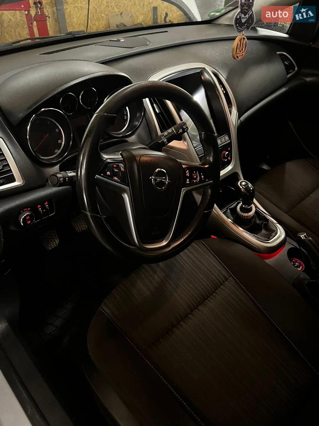 2011 Opel Astra - мініатюра 8