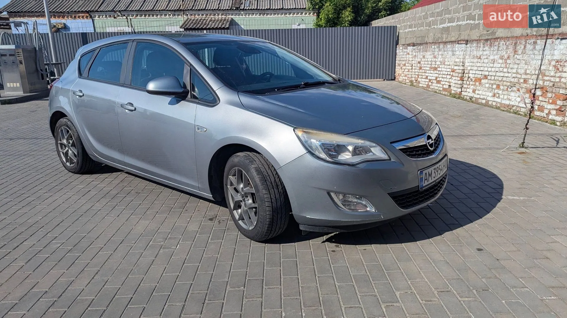 2010 Opel Astra - мініатюра 2