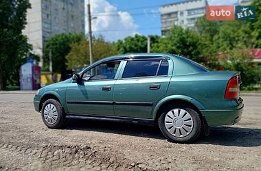 Седан Opel Astra 2006 в Харькове