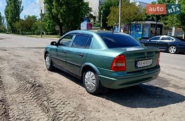 Седан Opel Astra 2006 в Харькове