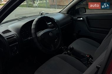 Седан Opel Astra 2006 в Полтаве