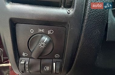 Седан Opel Astra 2006 в Полтаве