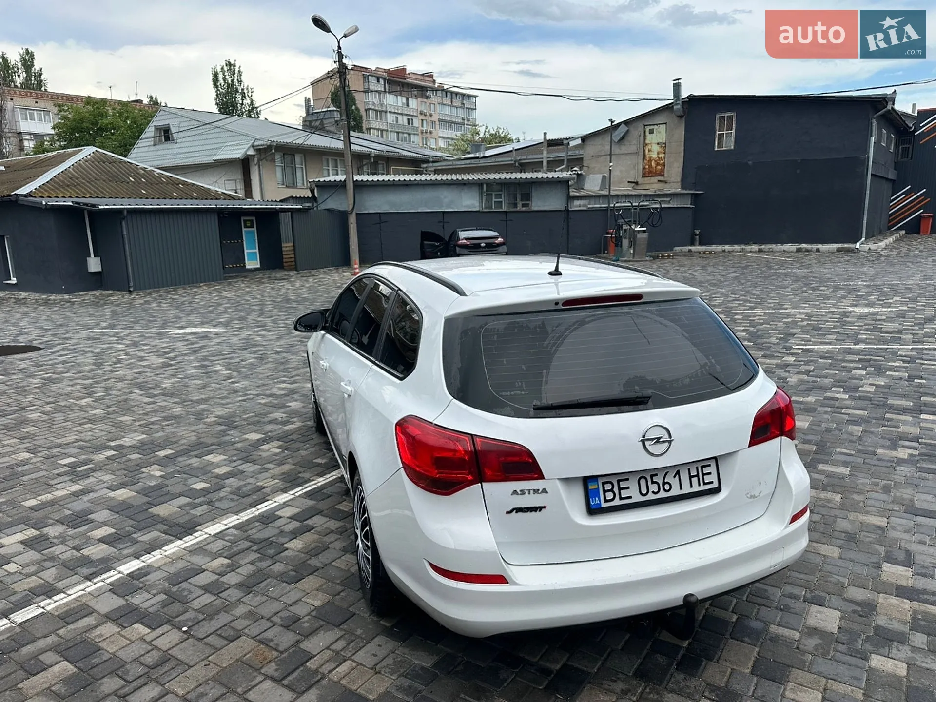2011 Opel Astra - мініатюра 9