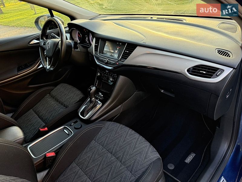 Универсал Opel Astra 2020 в Хмельницком