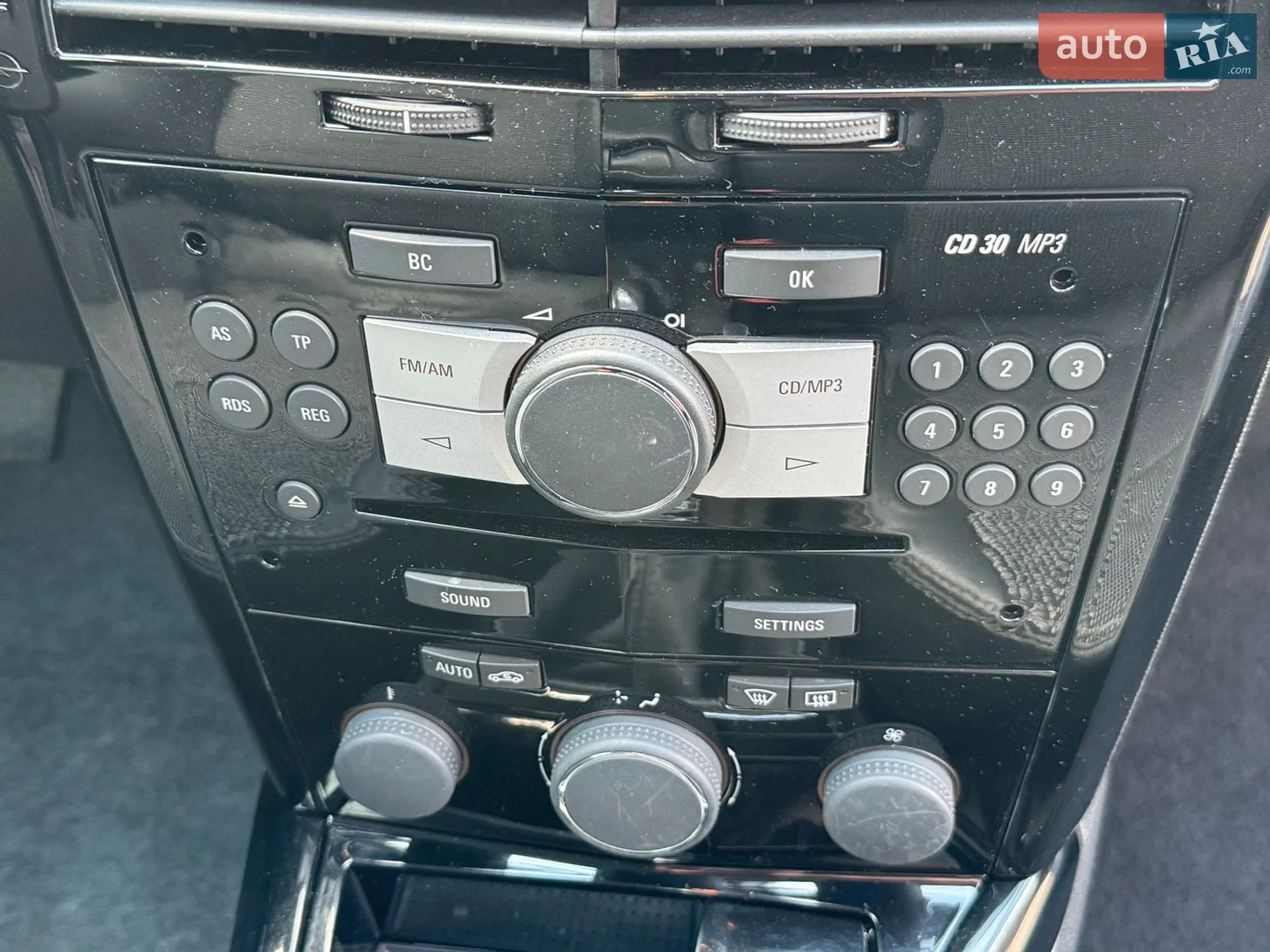 2010 Opel Astra - мініатюра 22