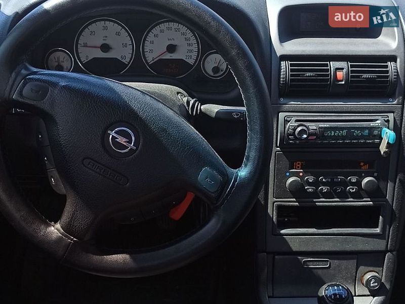 Хетчбек Opel Astra 2002 в Черкасах