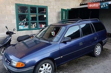 Универсал Opel Astra 1996 в Дубно
