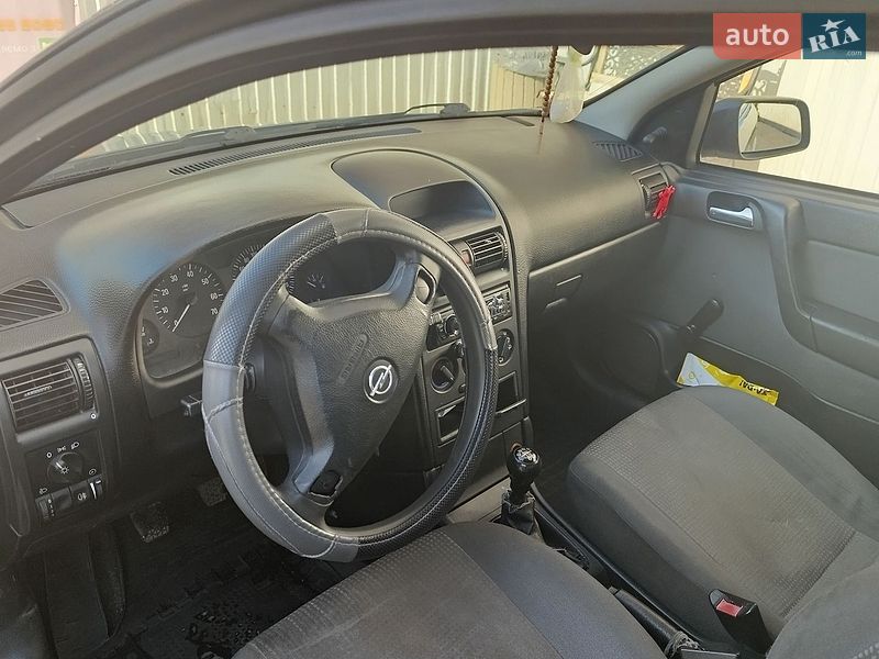 Седан Opel Astra 2007 в Виннице
