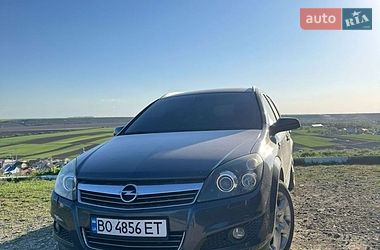 Універсал Opel Astra 2008 в Тернополі