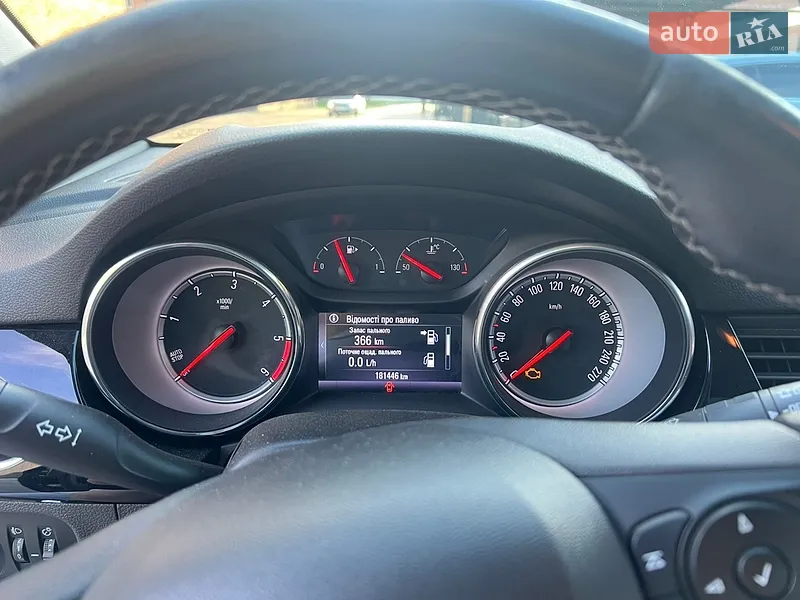 Opel Astra 2018 VIN W0VBE8EF4K8019201 фото оголошення 12 з 50