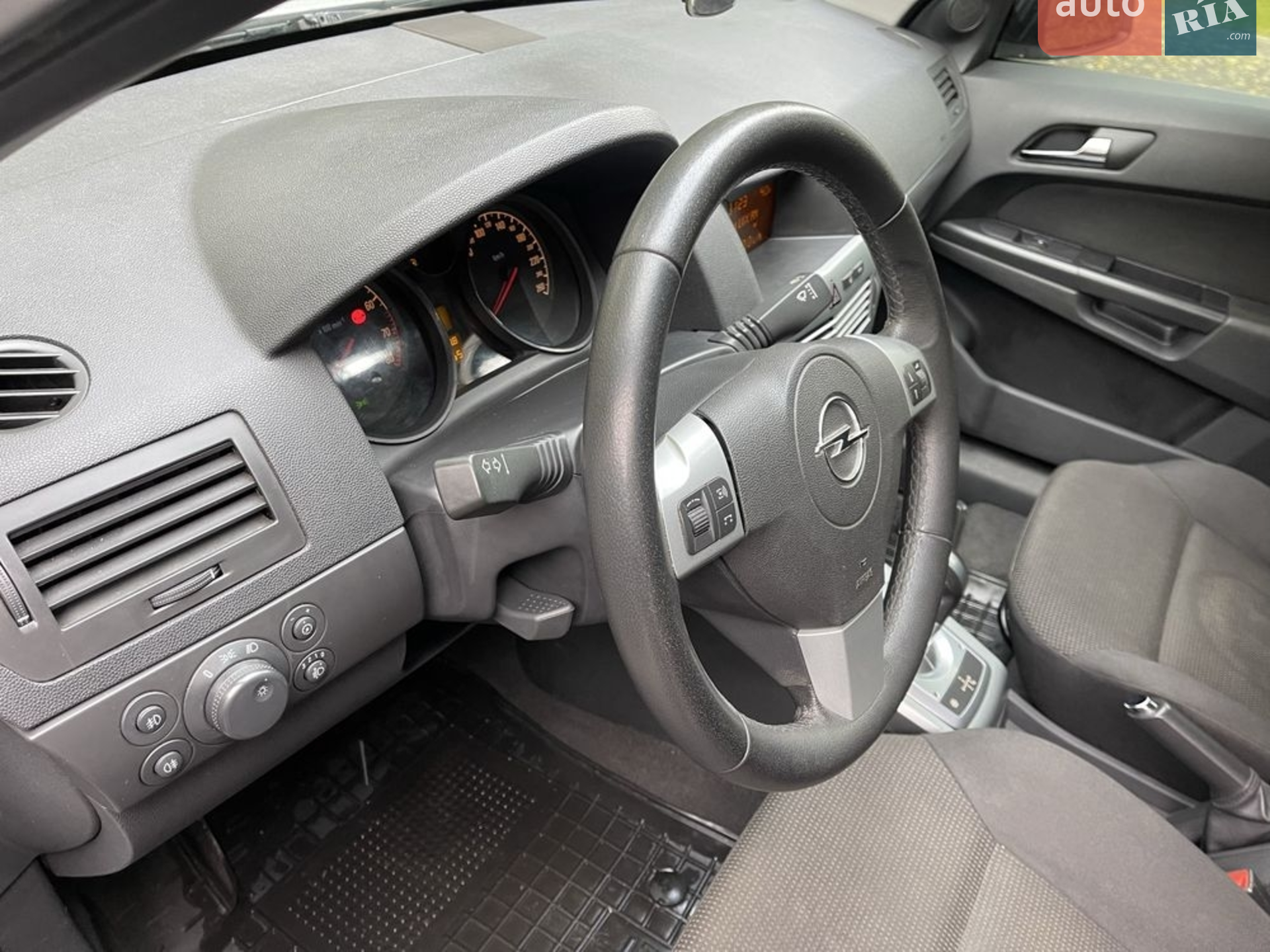 2012 Opel Astra - мініатюра 8