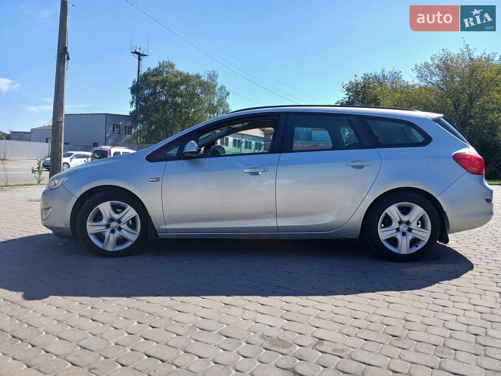 2010 Opel Astra - мініатюра 3