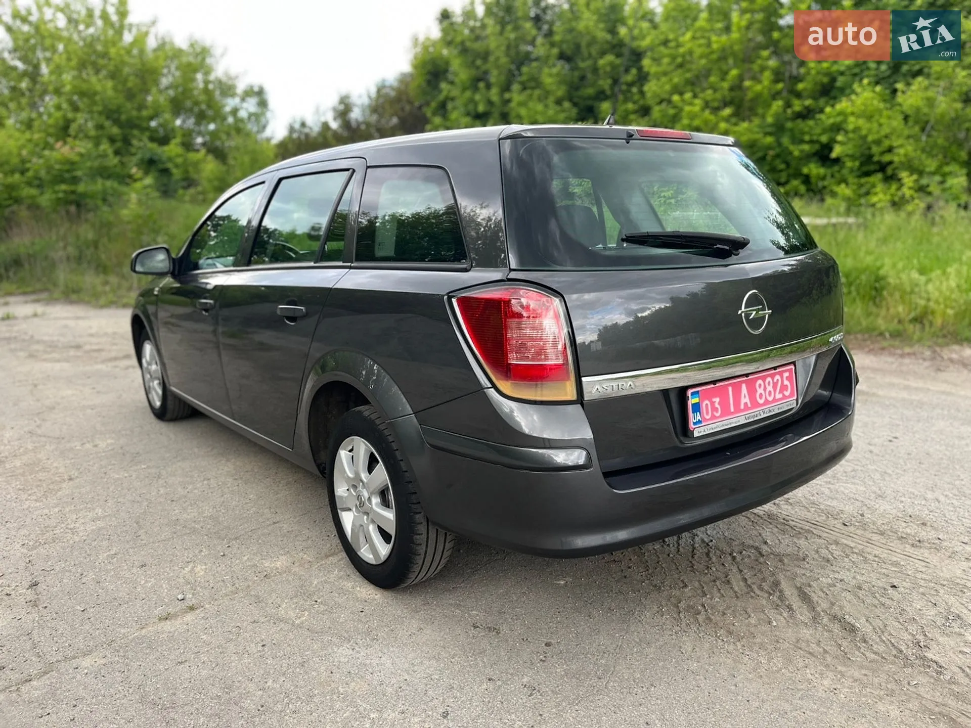 2010 Opel Astra - мініатюра 7
