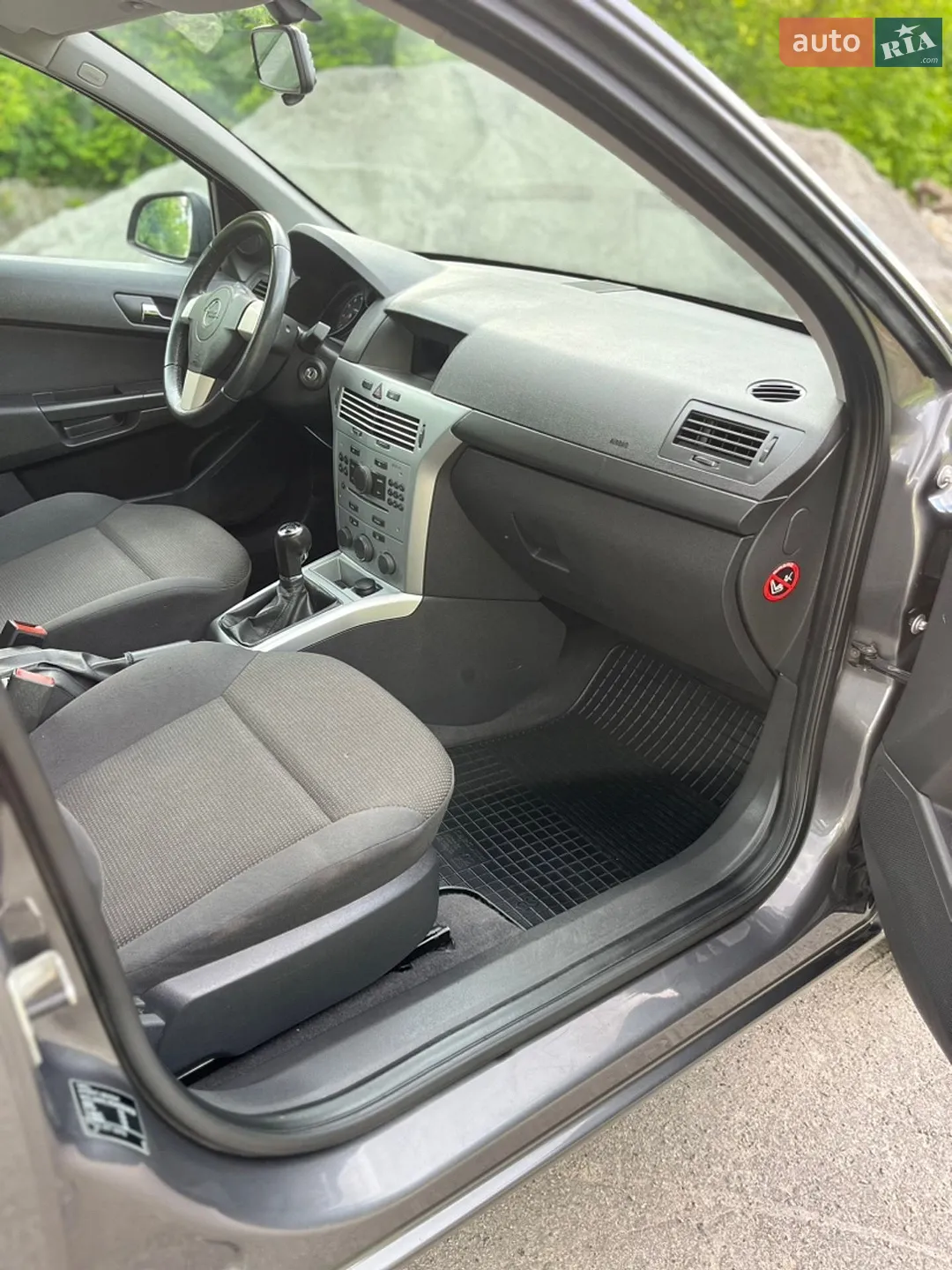 2010 Opel Astra - мініатюра 24