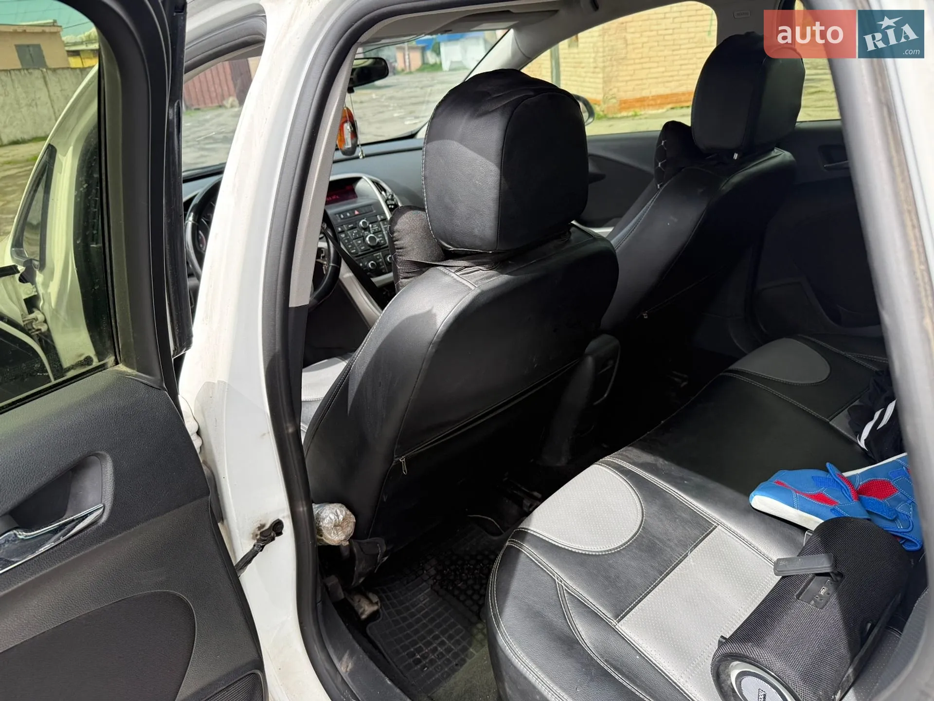 2012 Opel Astra - мініатюра 3