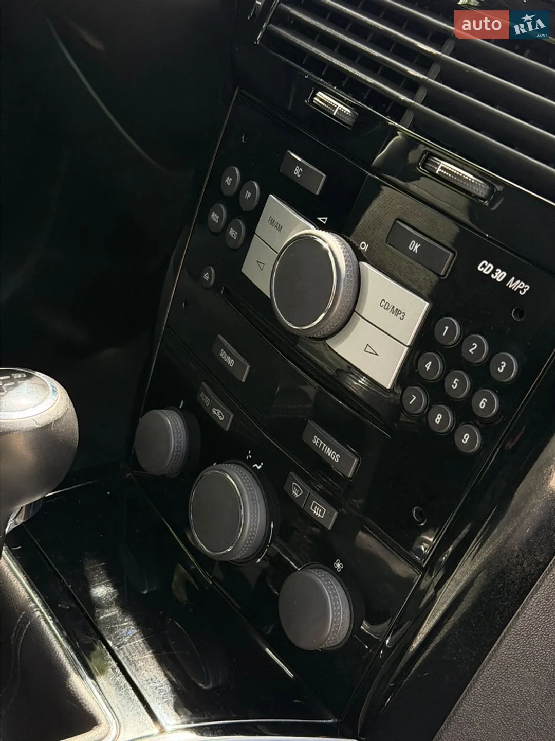 2010 Opel Astra - мініатюра 39