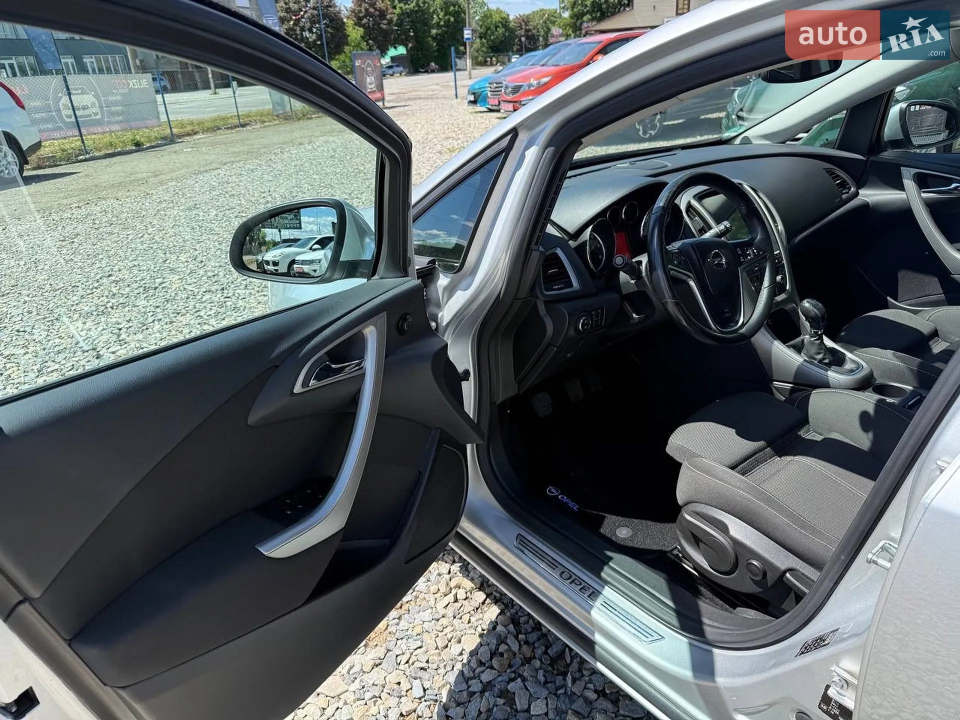 2011 Opel Astra - мініатюра 13