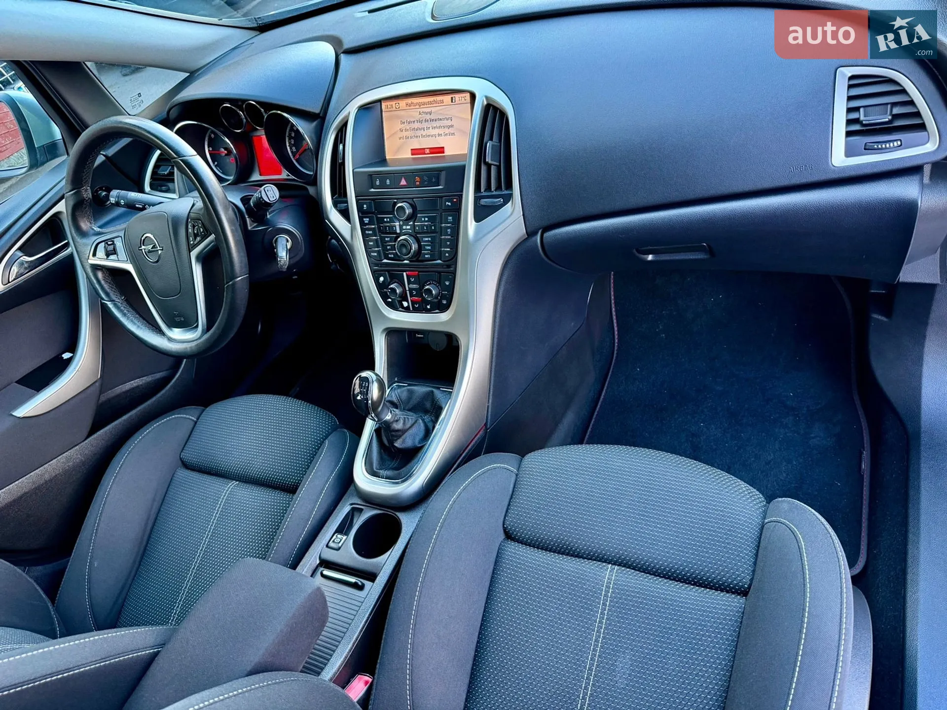2011 Opel Astra - мініатюра 32