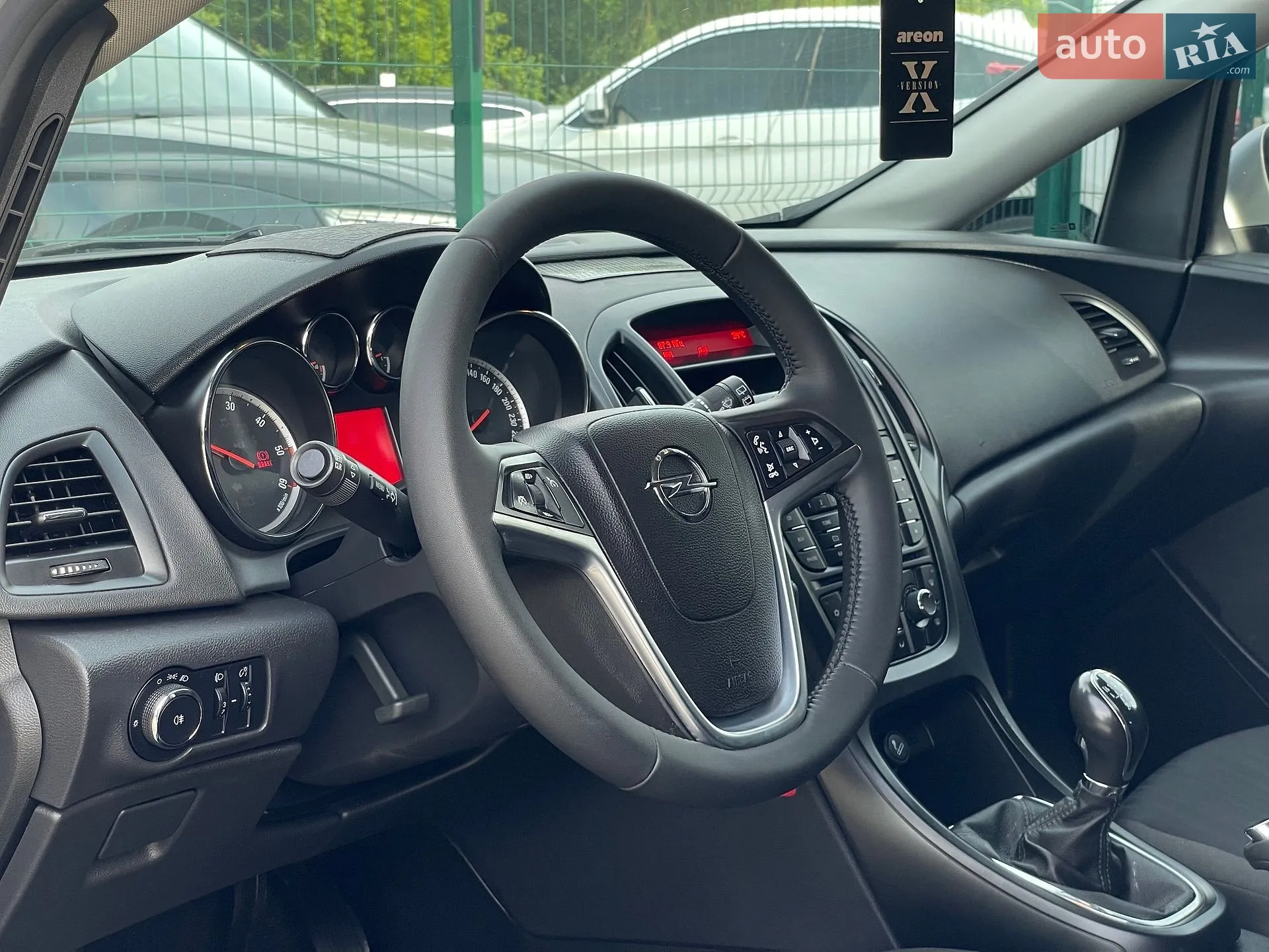 2011 Opel Astra - мініатюра 24