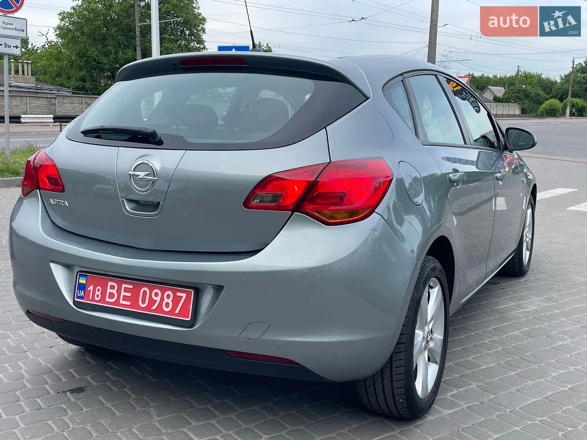 2010 Opel Astra - мініатюра 16