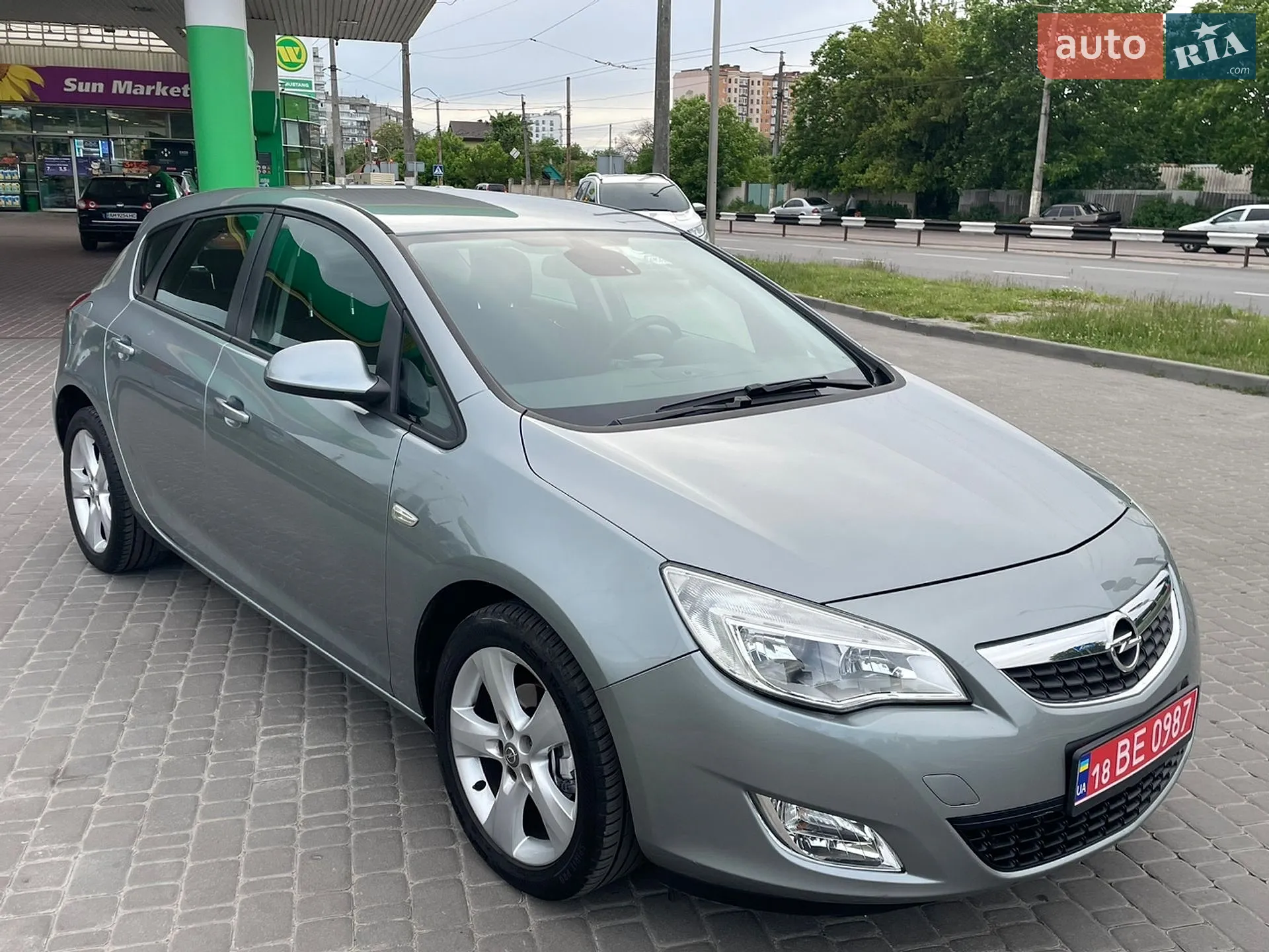 2010 Opel Astra - мініатюра 28