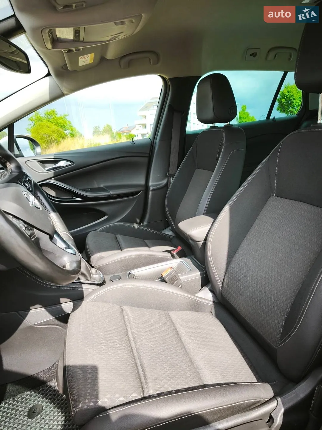 2017 Opel Astra - мініатюра 9