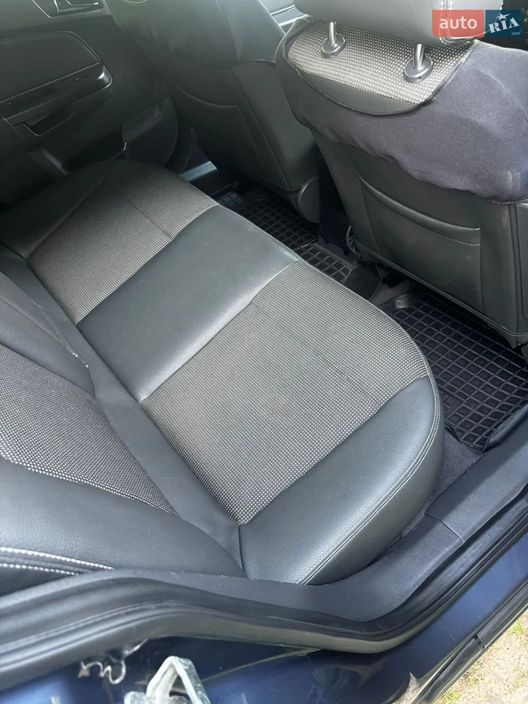 2010 Opel Astra - мініатюра 13