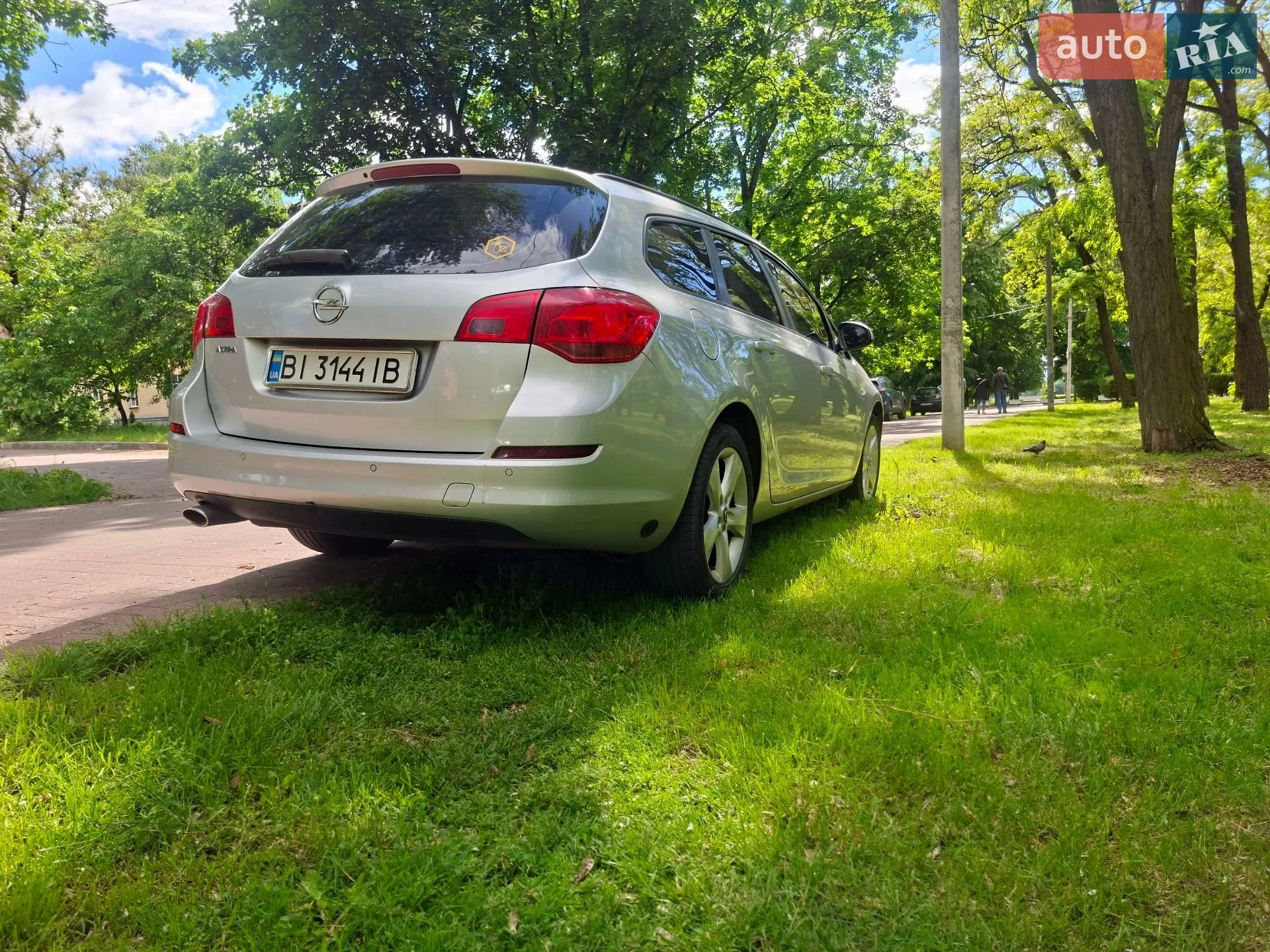 2011 Opel Astra - мініатюра 4