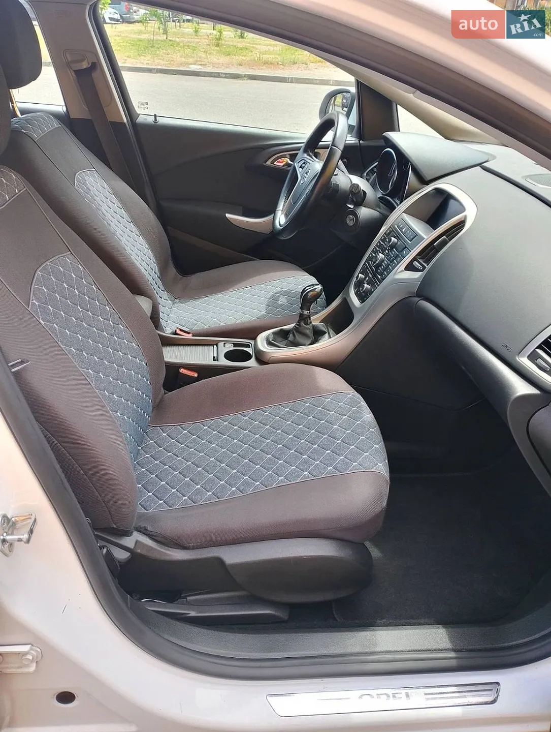 2010 Opel Astra - мініатюра 23