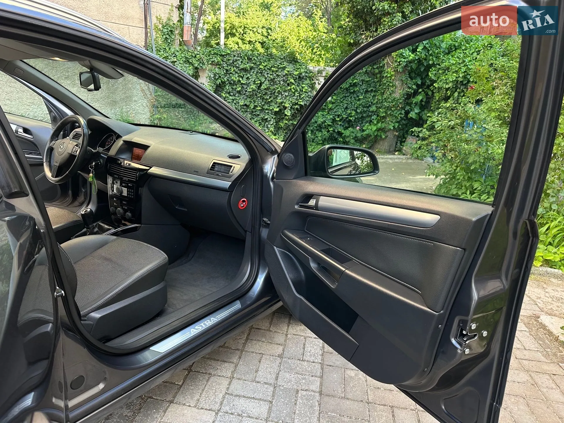 2010 Opel Astra - мініатюра 33