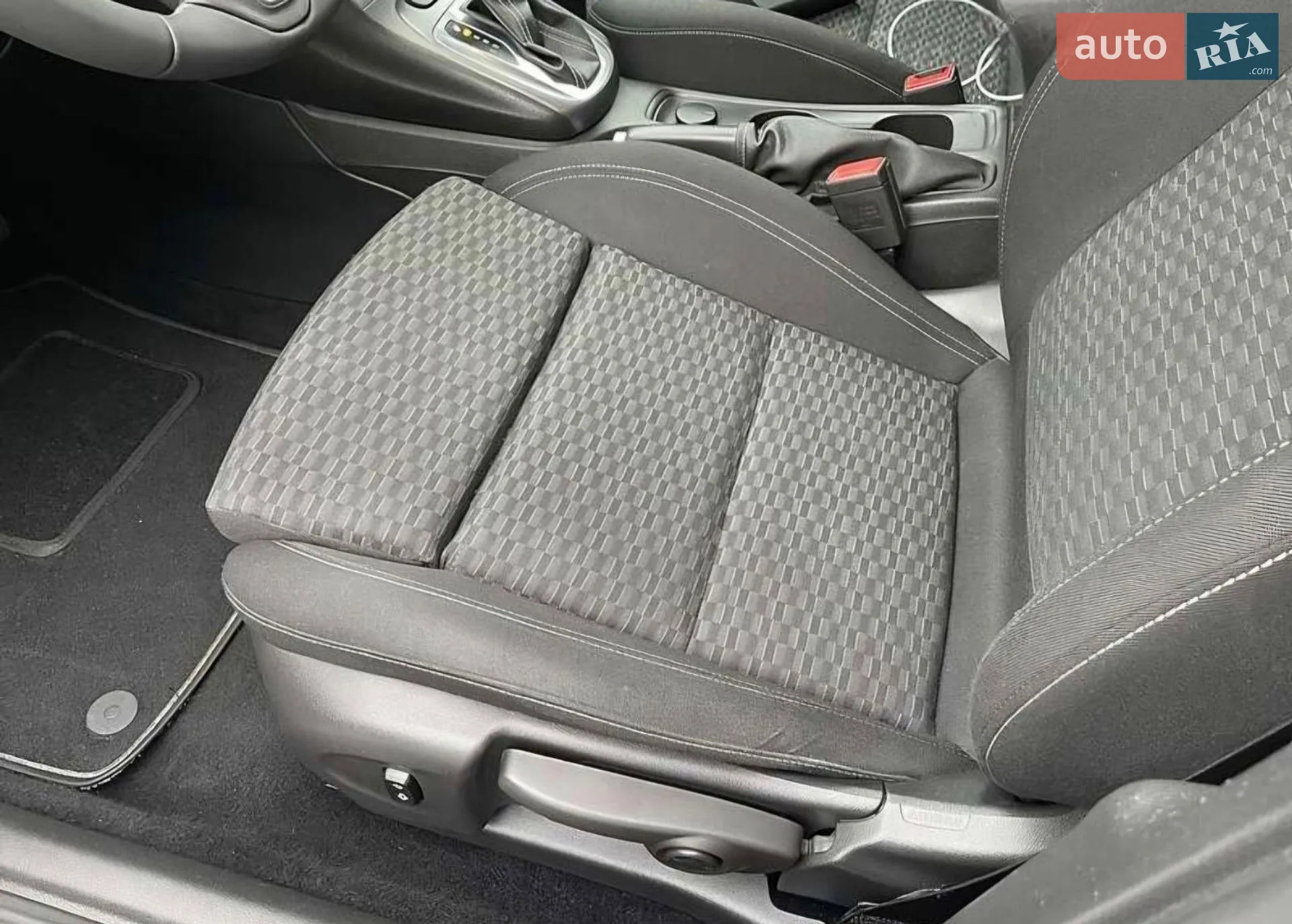 2018 Opel Astra - мініатюра 15