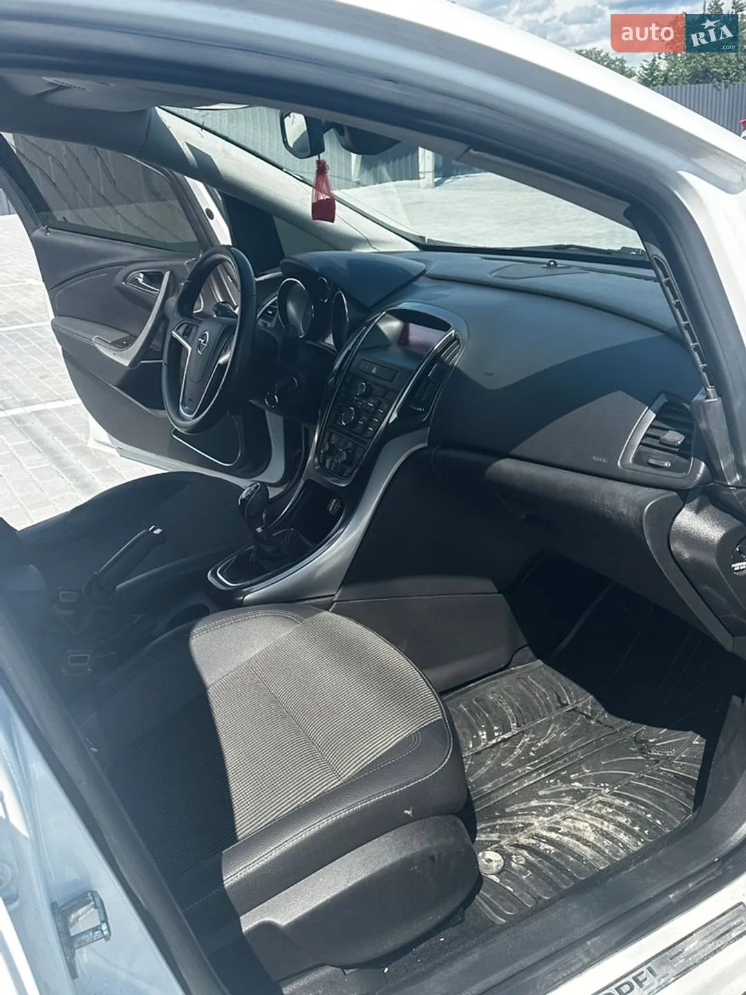 2011 Opel Astra - мініатюра 20