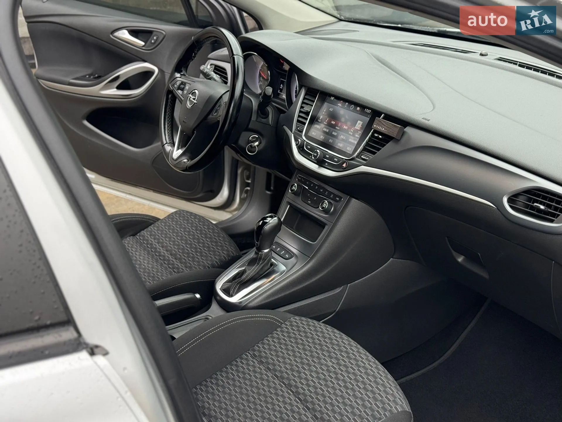 2018 Opel Astra - мініатюра 9