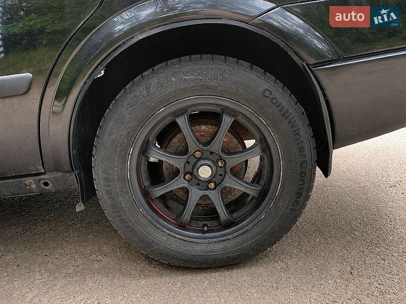 Седан Opel Astra 2006 в Киеве