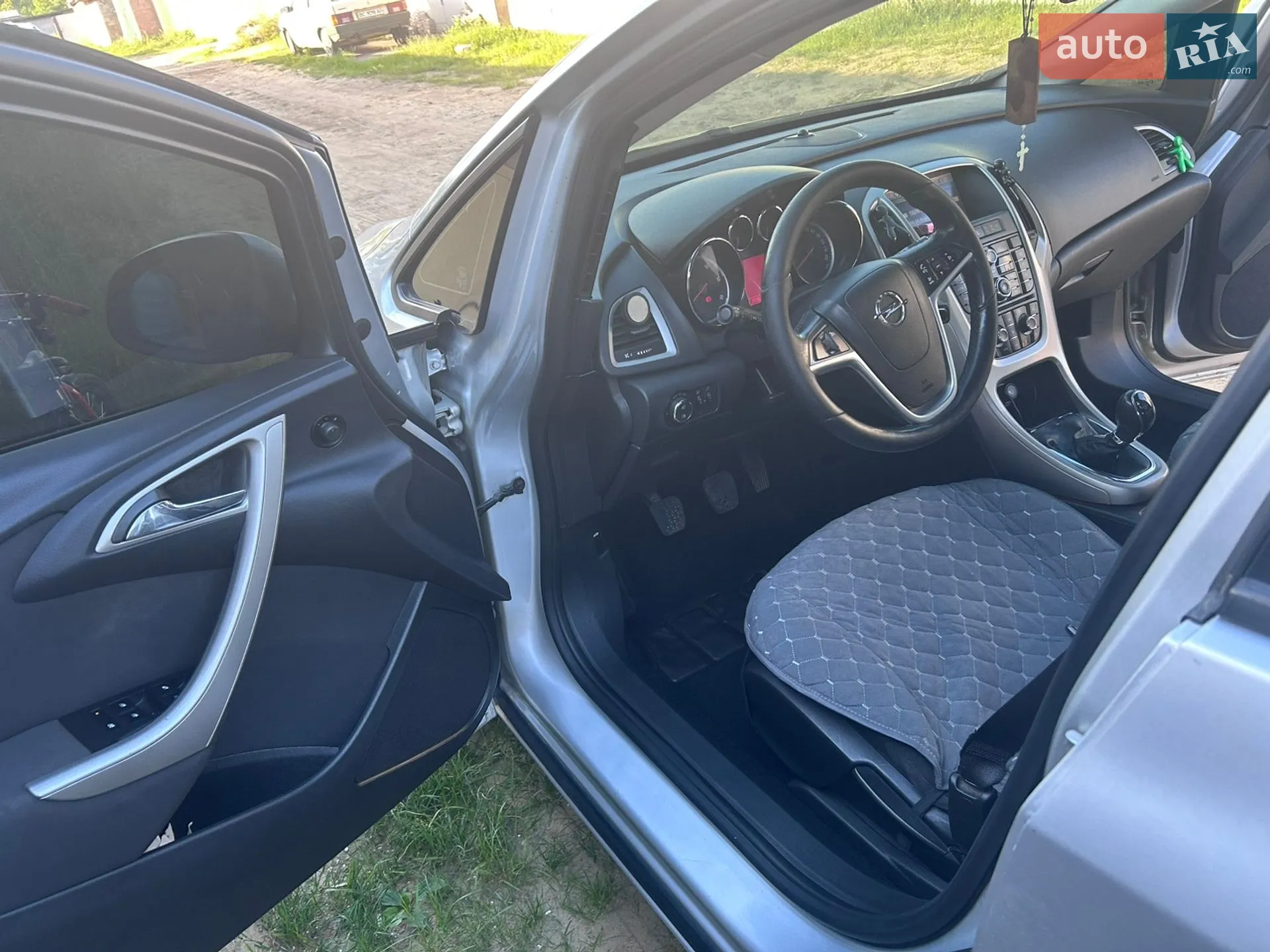2011 Opel Astra - мініатюра 28