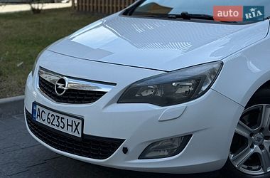 Универсал Opel Astra 2011 в Львове фото 5 Универсал Opel Astra 2011 в Львове