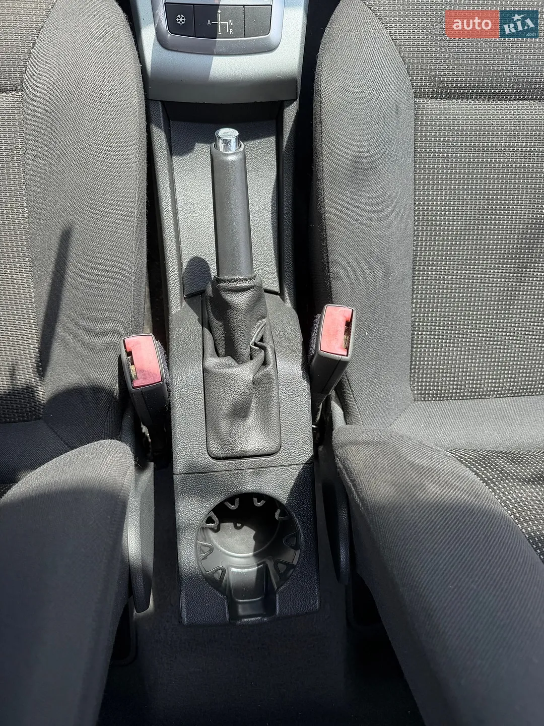 2010 Opel Astra - мініатюра 37