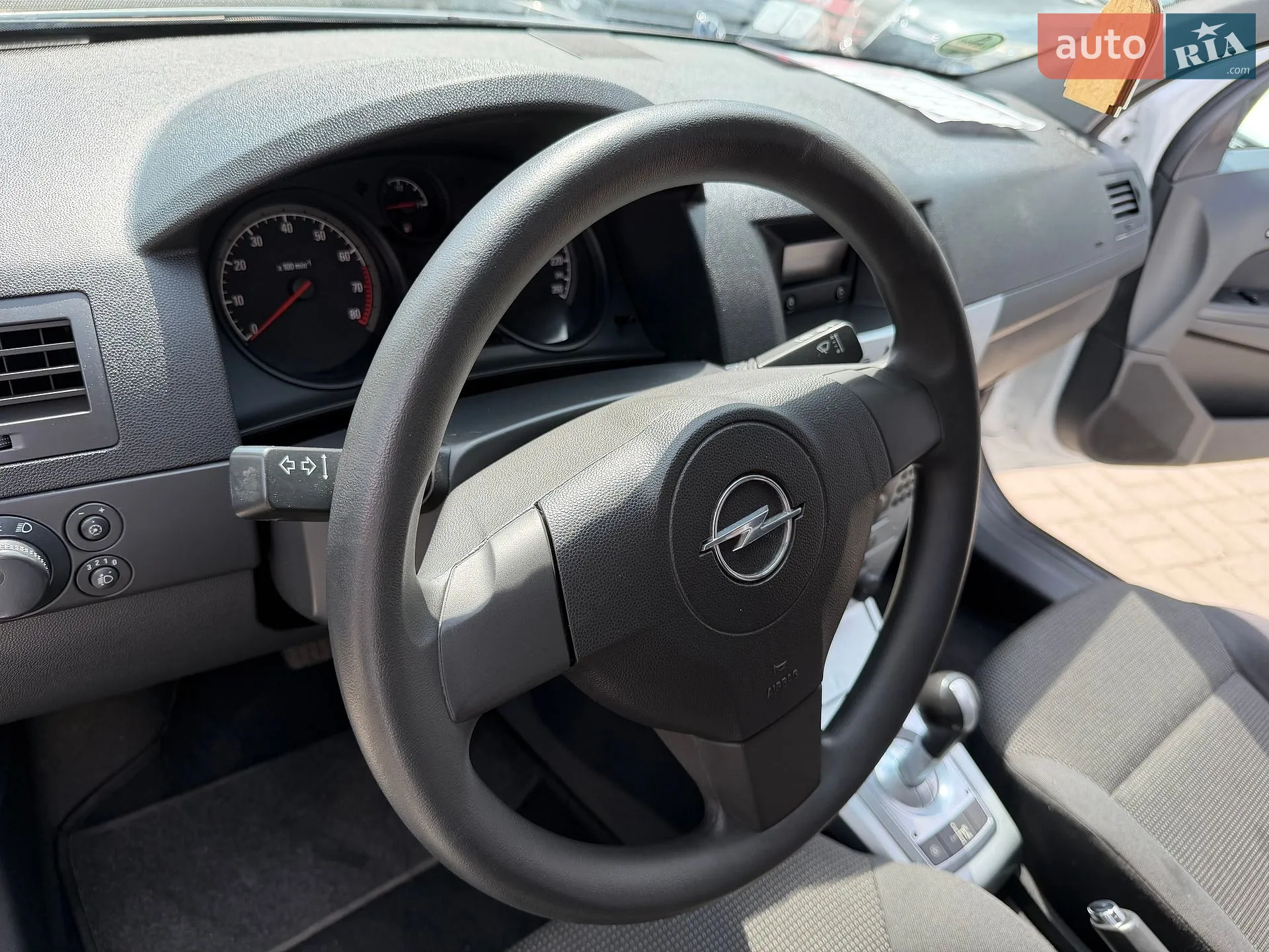 2010 Opel Astra - мініатюра 29