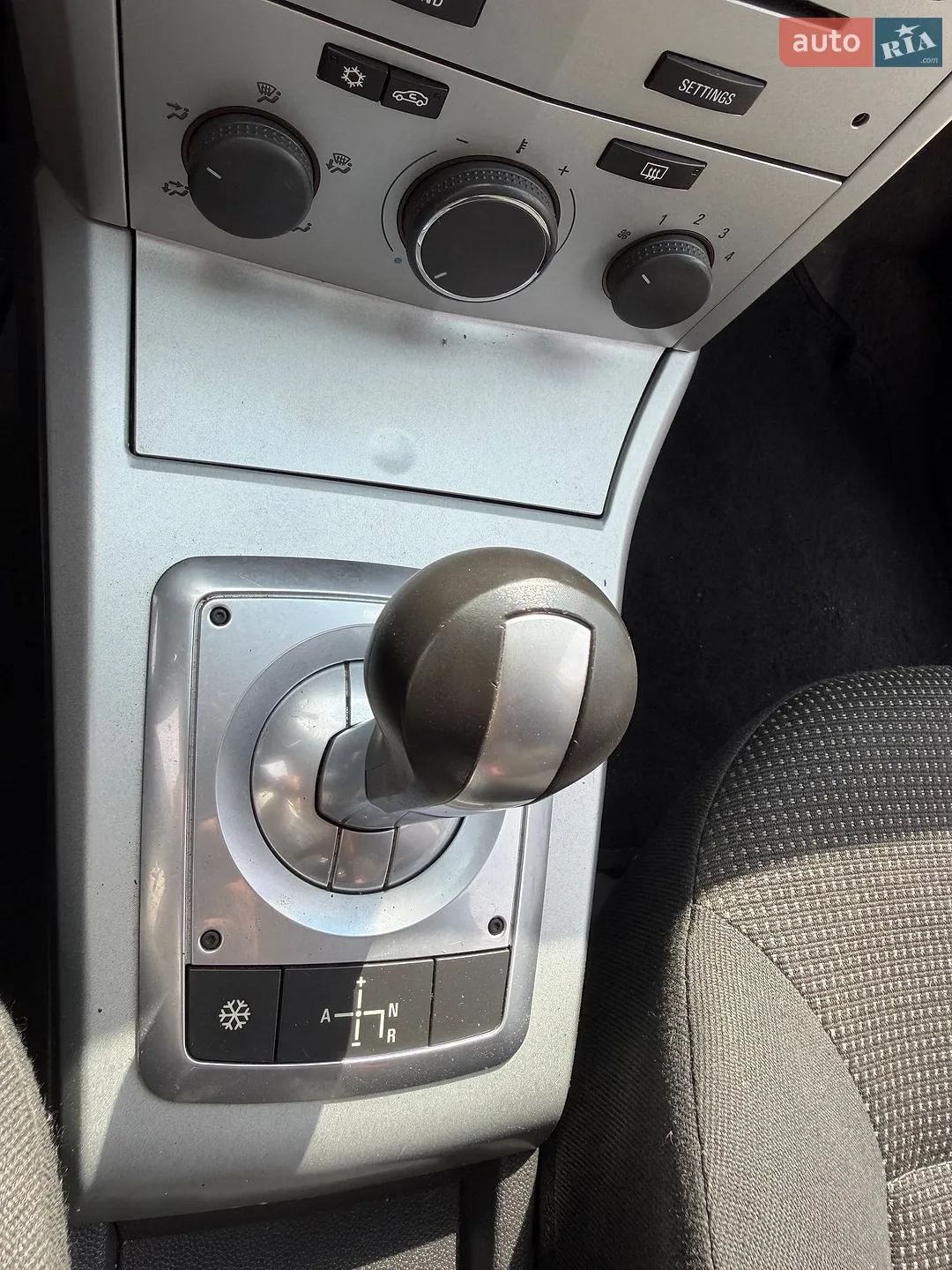 2010 Opel Astra - мініатюра 38