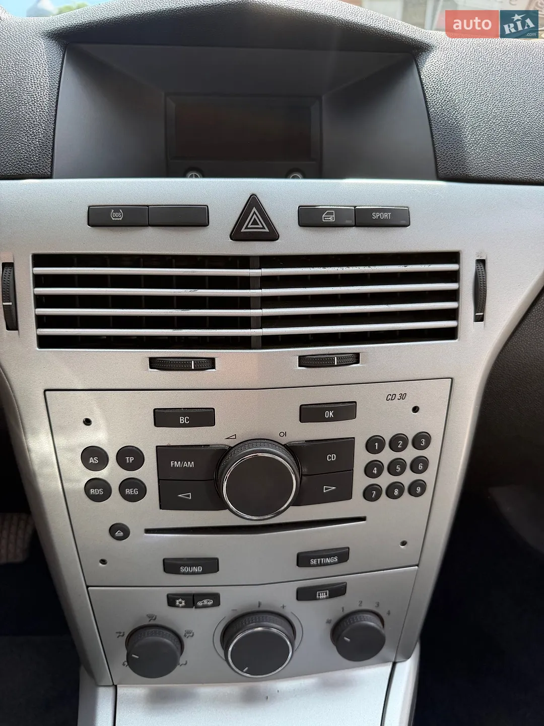 2010 Opel Astra - мініатюра 34
