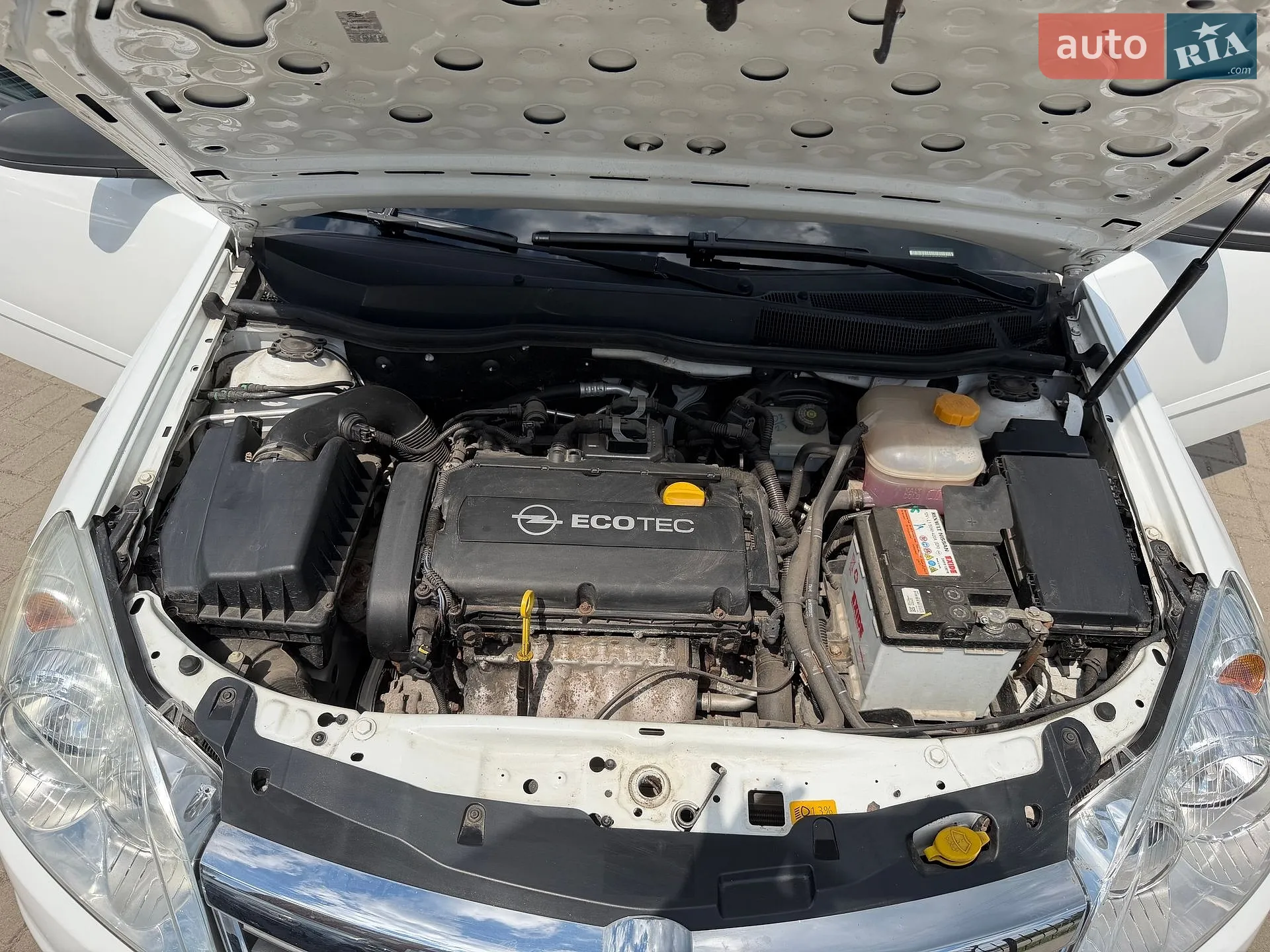 2010 Opel Astra - мініатюра 39