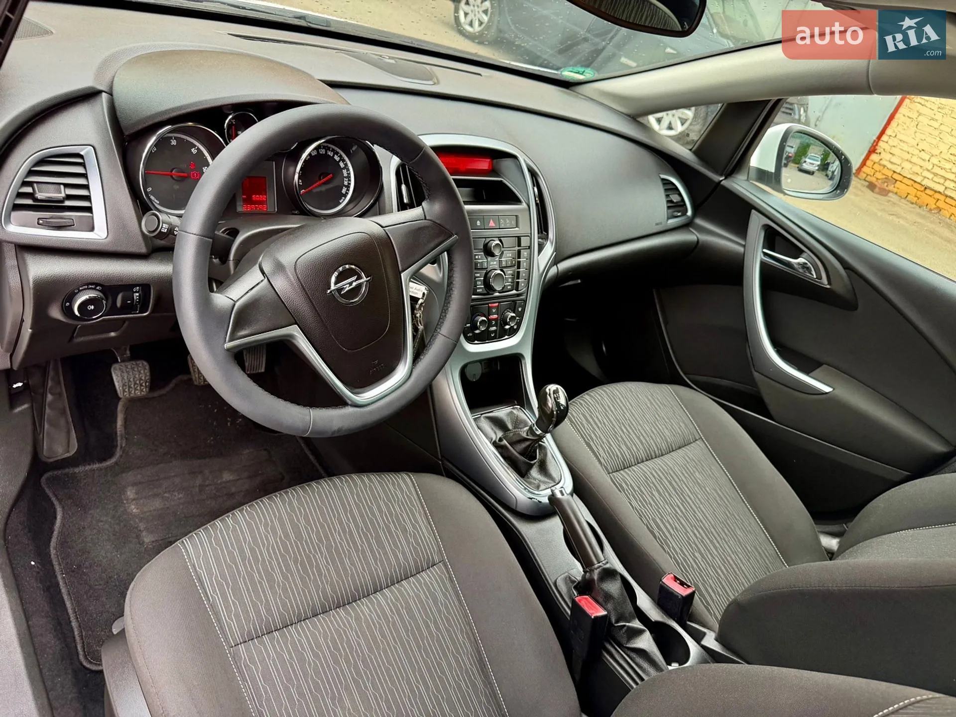 2013 Opel Astra - мініатюра 18