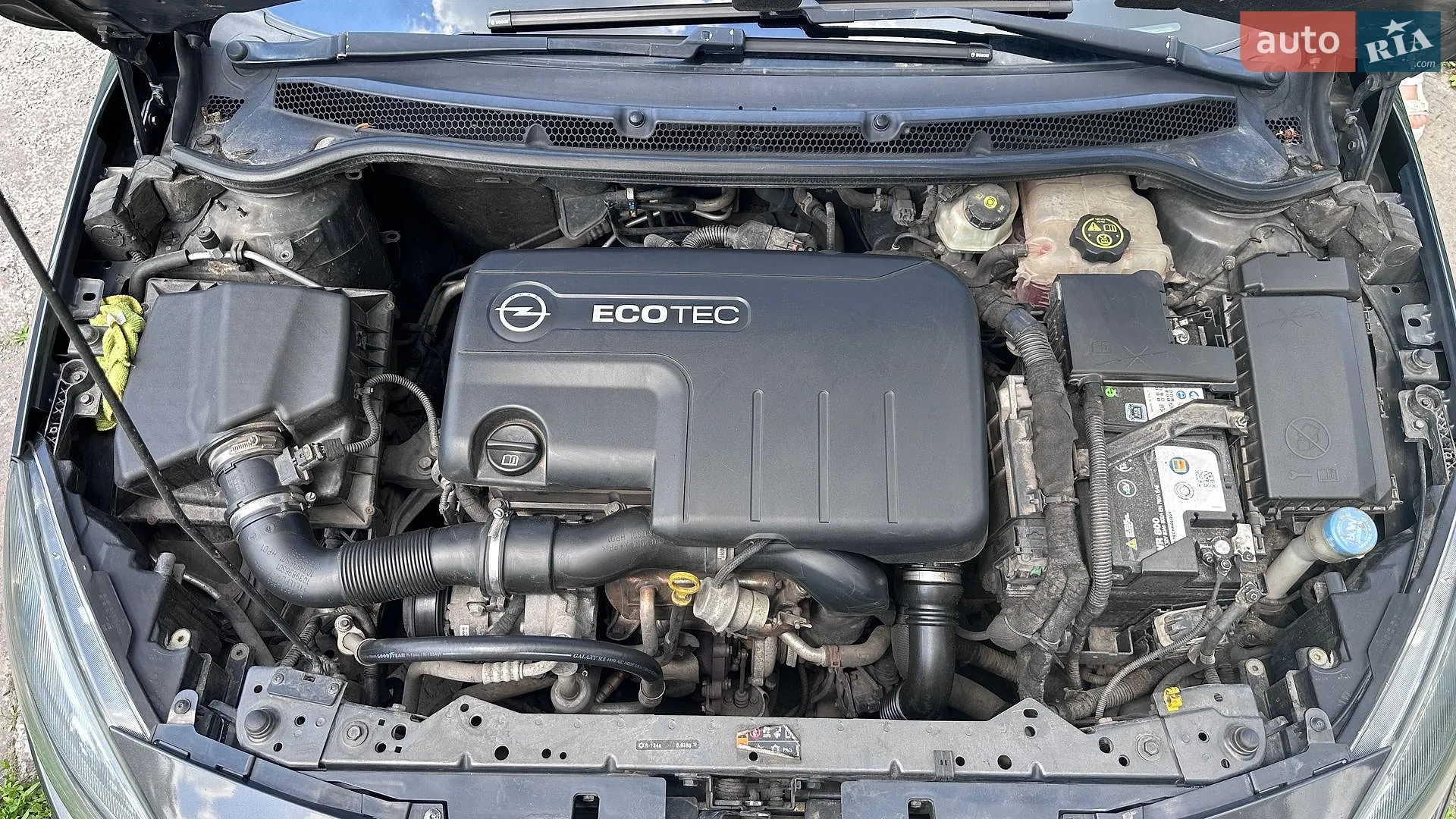 2013 Opel Astra - мініатюра 9