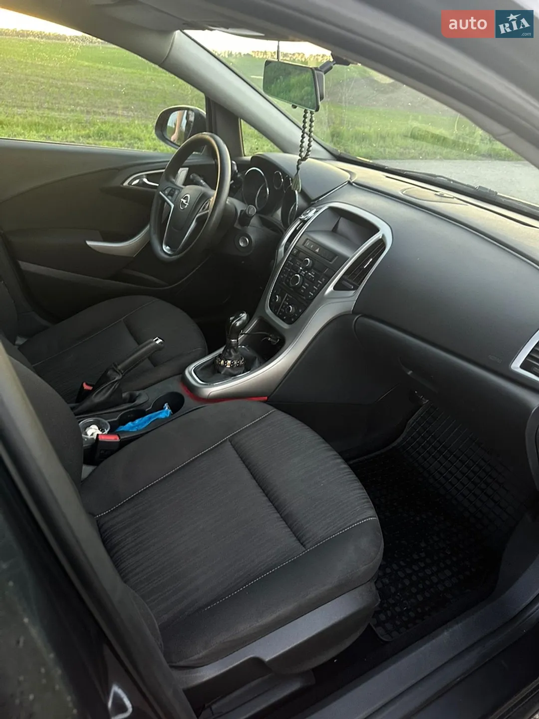 2011 Opel Astra - мініатюра 16