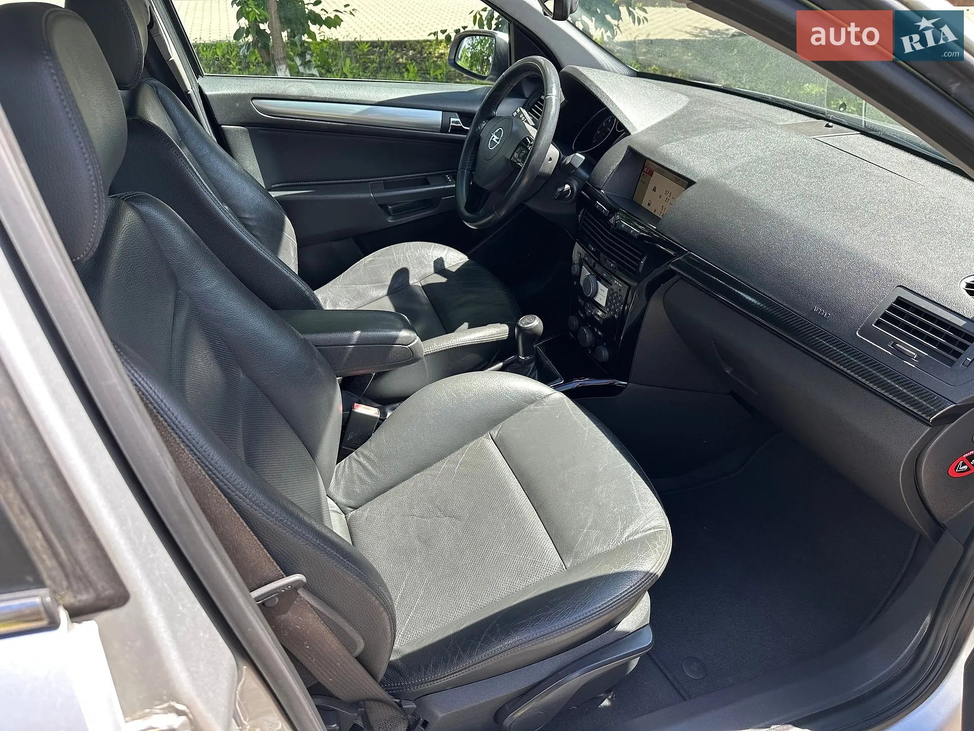 2010 Opel Astra - мініатюра 11