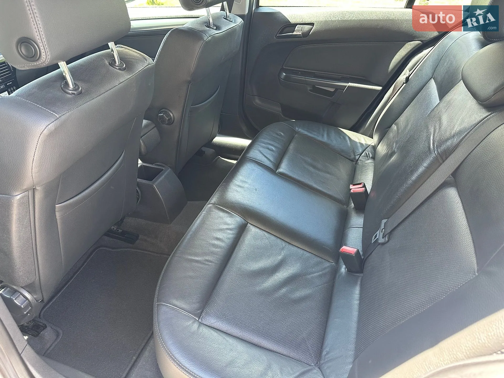 2010 Opel Astra - мініатюра 14