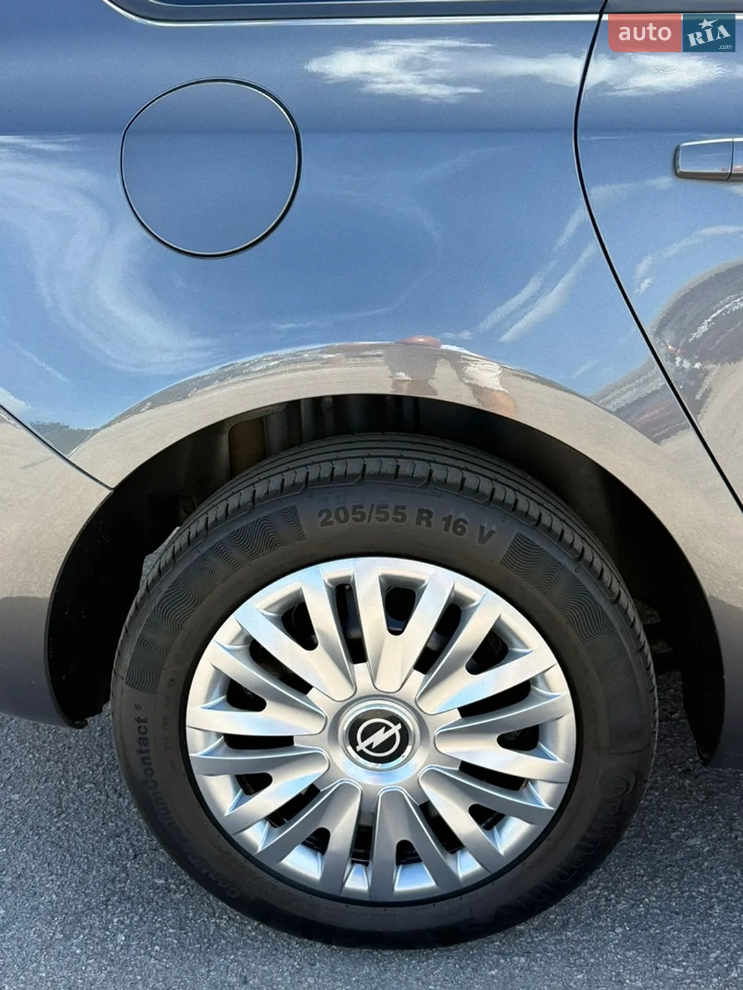 2011 Opel Astra - мініатюра 12