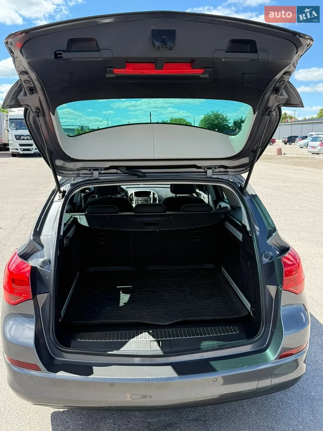 2011 Opel Astra - мініатюра 48