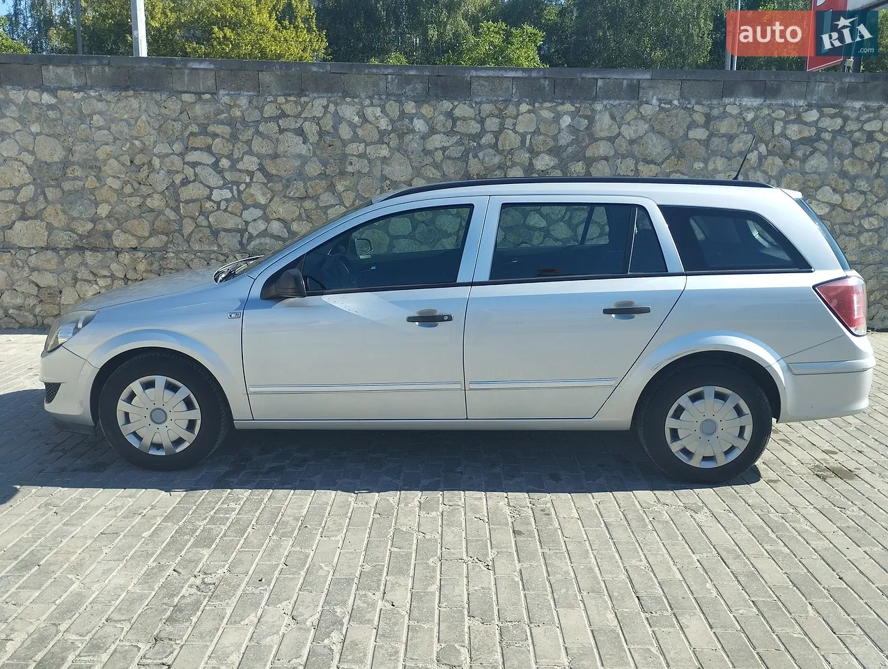 2010 Opel Astra - мініатюра 18